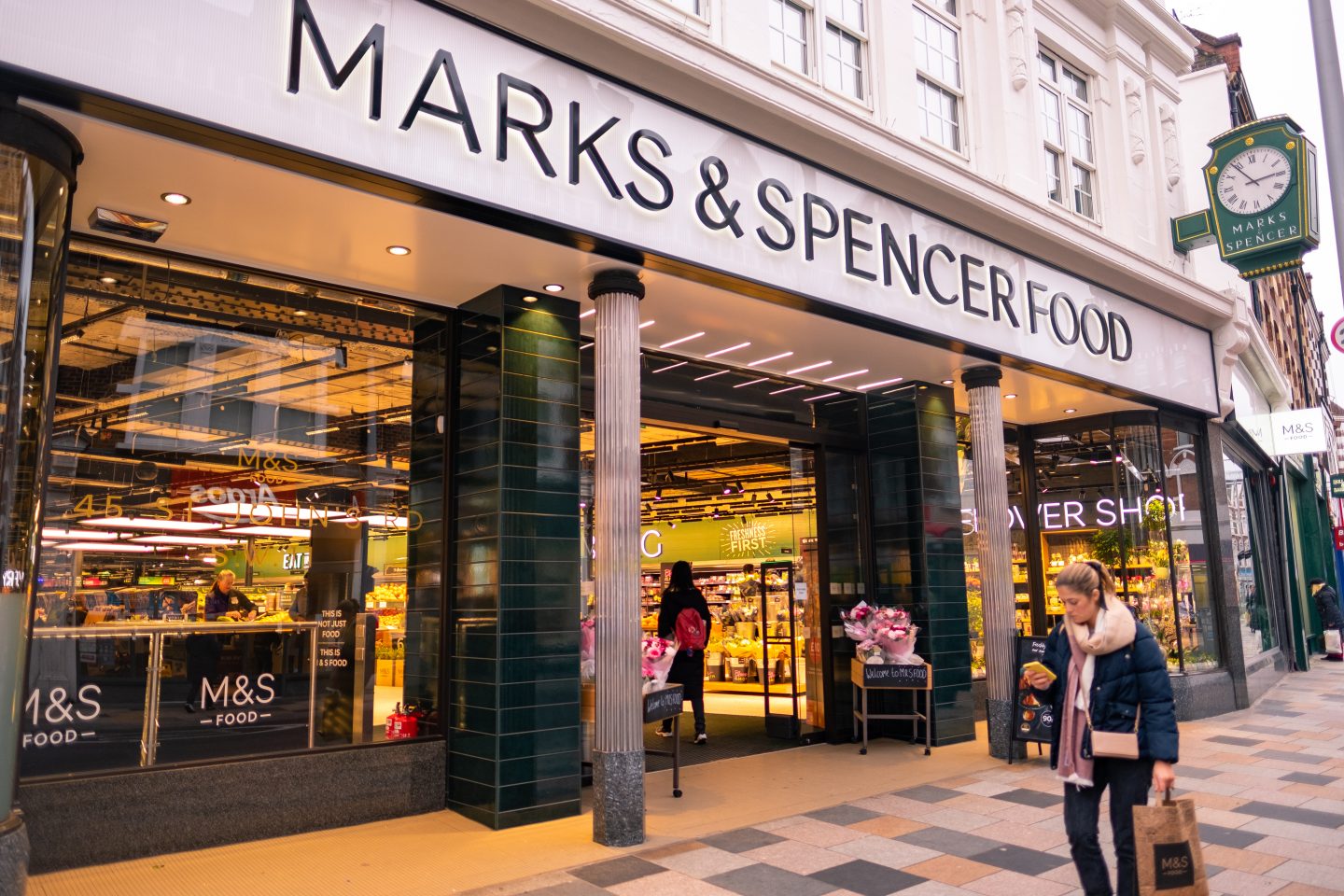 Фуд коста. Marks and Spencer. Marks and Spencer uk. M&S food. Marc and Spencer Cheese.